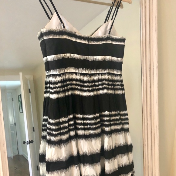 BCBG dress size 0 worn once - Picture 4 of 4